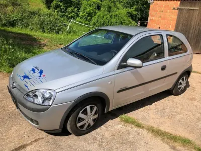 Gebraucht Opel Corsa Comfort 75 PS (55 kW) 2001 Silber Kleinwagen