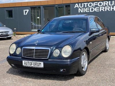 Mercedes E320