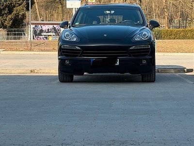 Gebraucht Porsche Cayenne 245 PS (180 kW) 2012 Schwarz SUV