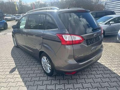 Gebraucht Ford Grand C-Max Titanium 125 PS (91 kW) 2014 Braun Van / Kleinbus