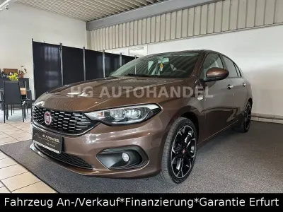 Gebraucht Fiat Tipo Lounge 120 PS (88 kW) 2020 Braun Limousine