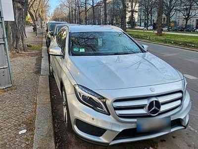 Gebraucht Mercedes GLA200 AMG 165 PS (121 kW) 2015 Silber SUV