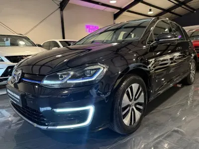 Gebraucht VW e-Golf S 100 kW (136 PS) 2020 Schwarz Kleinwagen