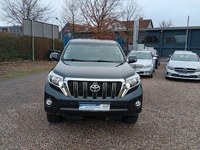 Blau Gebraucht 2015 Toyota Land Cruiser SUV | 34.969 € (Fairer Preis)