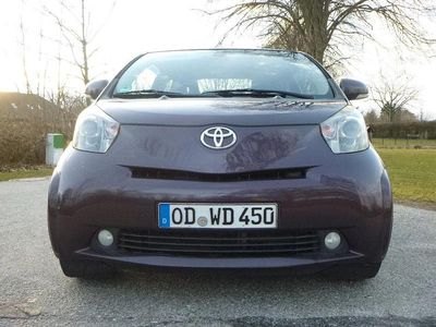 Gebraucht Toyota iQ 90 PS (66 kW) 2009 Violet Kleinwagen