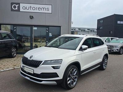 Gebraucht Skoda Karoq Scout 4x4 150 PS (110 kW) 2019 Bila candy/candyweiss SUV