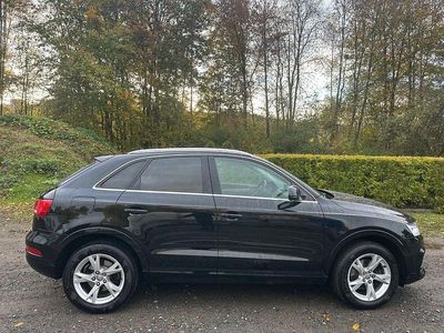 Schwarz Gebraucht 2016 Audi Q3 Sport SUV | 15.590 € (Fairer Preis)
