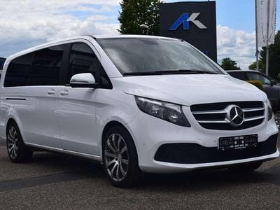 Mercedes V220