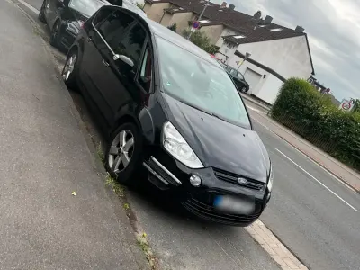 Gebraucht Ford S-MAX S 140 PS (102 kW) 2012 Schwarz Van / Kleinbus