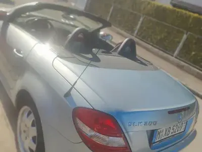 Second-hand Mercedes SLK200