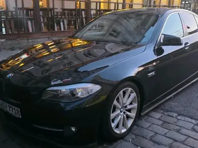 Gebraucht BMW 528 258 PS (189 kW) 2010 Schwarz Limousine