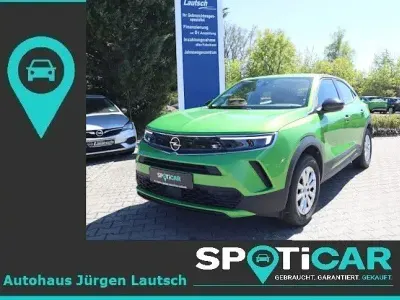 Begagnad Opel Mokka-e 100 kW (136 HK) 2021 Grön SUV