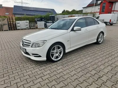 Gebraucht Mercedes C220 AMG 170 PS (125 kW) 2011 Schwarz Limousine