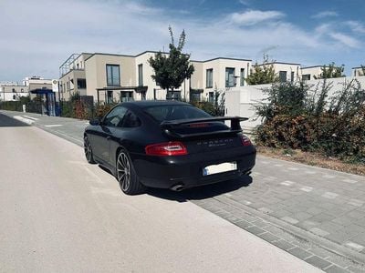 Porsche 911 Carrera