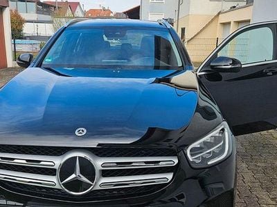 Gebraucht Mercedes GLC220 194 PS (142 kW) 2022 Schwarz SUV