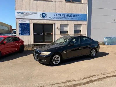 Używany BMW 320 Comfort Edition 170 KM (125 kW) 2009 Czarny Sedan/Limuzyna