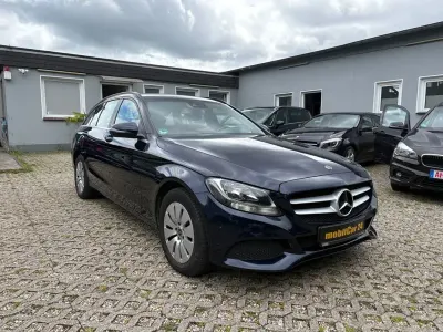 Gebraucht Mercedes C200 136 PS (100 kW) 2017 Cavansitblau Kombi