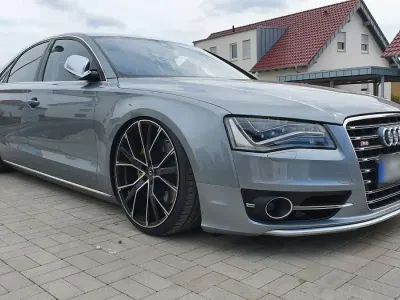 Gebraucht Audi A8 Ambiente 371 PS (272 kW) 2010 Grau Limousine