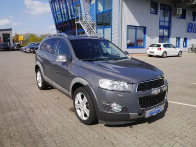 Gebraucht Chevrolet Captiva LTZ 184 PS (135 kW) 2011 Grau SUV