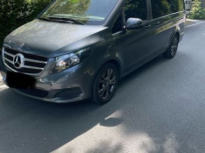Mercedes V250