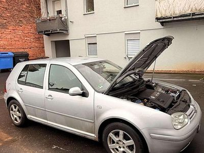 Gebraucht VW Golf IV 105 PS (77 kW) 2002 Limousine