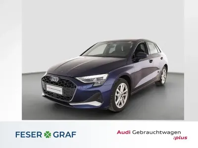 Używany Audi A3 Ambiente 150 KM (110 kW) 2025 Niebieski Sedan/Limuzyna