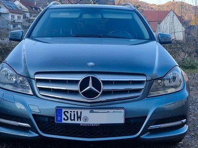 Gebraucht Mercedes C180 Avantgarde 156 PS (114 kW) 2012 Grau Kombi