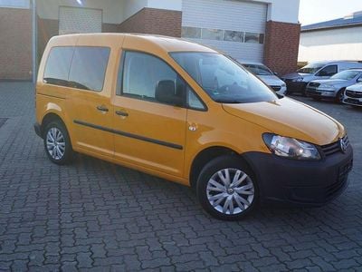 Usata VW Caddy 102 CV (75 kW) 2012 Giallo Monovolume