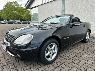 Second-hand Mercedes SLK200