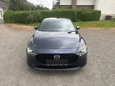 Gebraucht Mazda 3 Takumi-Line 140 PS (102 kW) 2025 Deep crystal blue Limousine