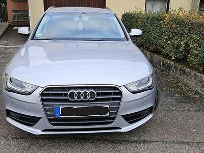 Gebraucht Audi A4 150 PS (110 kW) 2015 Grau Kombi