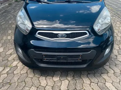 Gebraucht Kia Picanto 70 PS (51 kW) 2012 Schwarz Kleinwagen