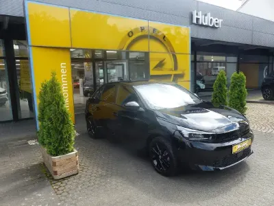 Gebraucht Opel Corsa 101 PS (74 kW) 2024 Karbon schwarz Kleinwagen