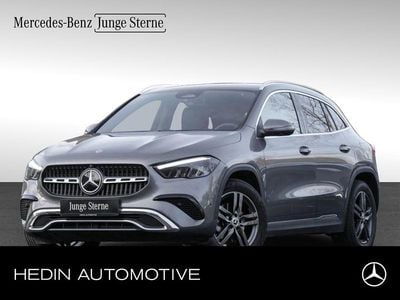 Grau Gebraucht 2024 Mercedes GLA200 Progressive SUV | 39.590 € (Fairer Preis)