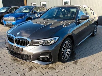BMW 330e