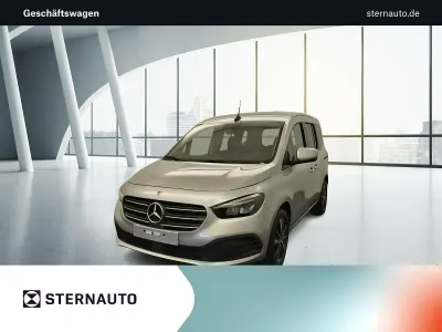 Gebraucht Mercedes T180 Progressive 131 PS (96 kW) 2025 Helvinsilber metallic Van / Kleinbus
