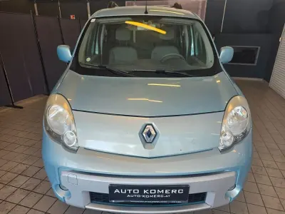 Gebraucht Renault Kangoo Luxe 90 PS (66 kW) 2010 Silber Van / Kleinbus