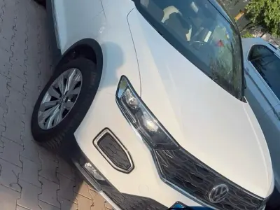 Gebraucht VW Golf VII 150 PS (110 kW) 2018 Weiß Kombi