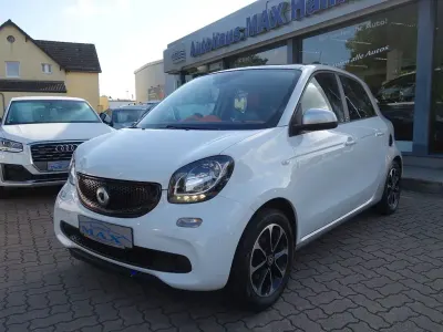 Gebraucht Smart ForFour 71 PS (52 kW) 2015 Weiß Kleinwagen