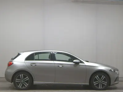 Używany Mercedes A220 190 KM (139 kW) 2020 Srebrny Sedan/Limuzyna