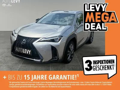 Gebraucht Lexus UX 250h Sport Design Packet 199 PS (146 kW) 2024 Silber SUV