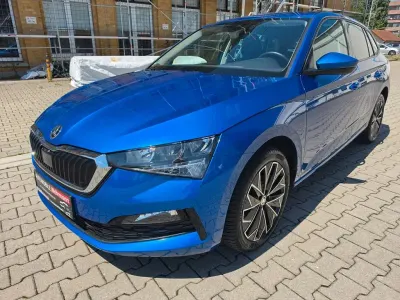 Gebraucht Skoda Scala Ambition 150 PS (110 kW) 2020 Blau Kleinwagen