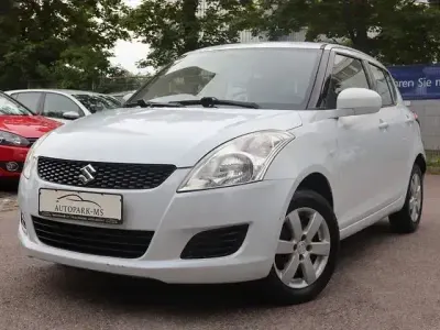 Gebraucht Suzuki Swift Club 94 PS (69 kW) 2011 Weiß Kleinwagen