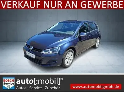 Gebraucht VW Golf VII Trendline 110 PS (80 kW) 2016 Blau Limousine