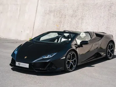Gebraucht Lamborghini Huracán 640 PS (470 kW) 2025 Schwarz Cabrio