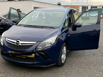 gebraucht Opel Zafira 2014 , mit 7 Sitzen