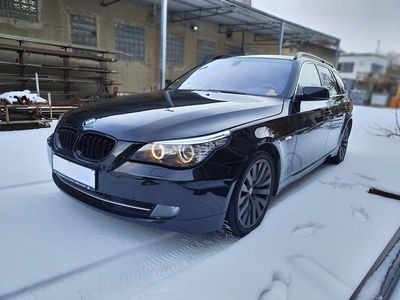 Gebraucht BMW 530 235 PS (172 kW) 2008 Schwarz Kombi