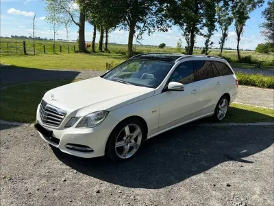 Gebraucht Mercedes E300 Avantgarde 231 PS (169 kW) 2012 Weiß Limousine