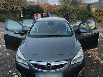 Gebraucht Opel Astra Selection 130 PS (95 kW) 2009 Schwarz Limousine