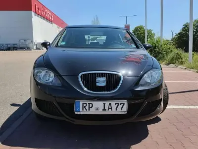 Gebraucht Seat Leon Comfort 102 PS (75 kW) 2008 Schwarz Kleinwagen
